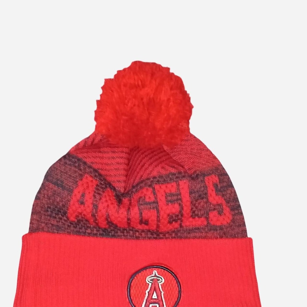 Angel beanie